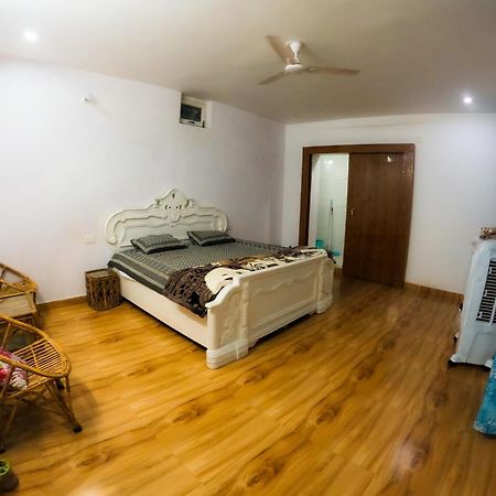 Blue Door Villa By Homeyhuts Rajpur Екстер'єр фото